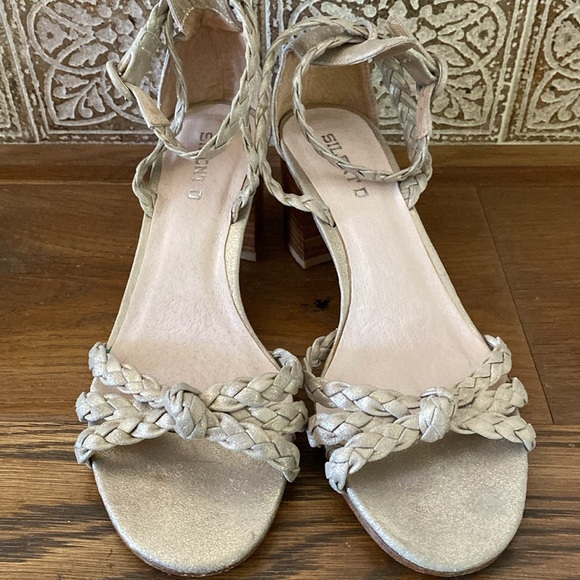 Anthropologie Silent D pale gold braided leather sandals block heel ankle strap - Picture 2 of 6